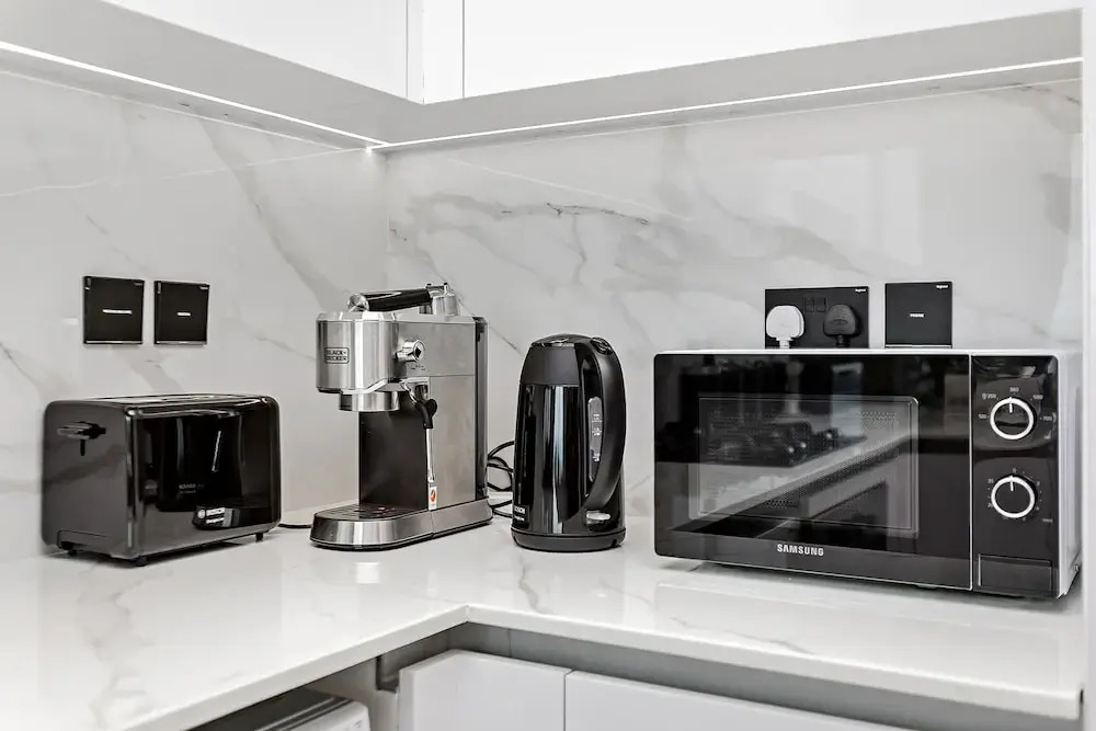 Luxury 1BR at Binghatti Onyx JVC