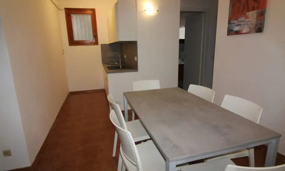 Well Located Apartment With Swimming Pool in Lignano