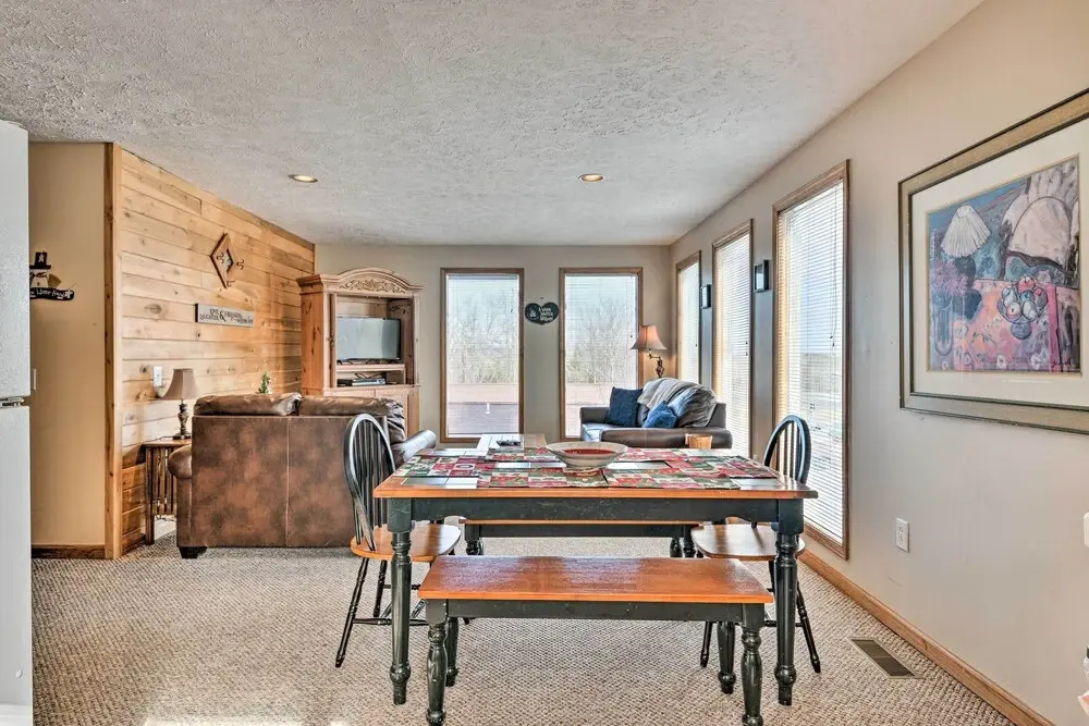 Ski-in/ski-out Ghent Cabin w/ Mountain Views!