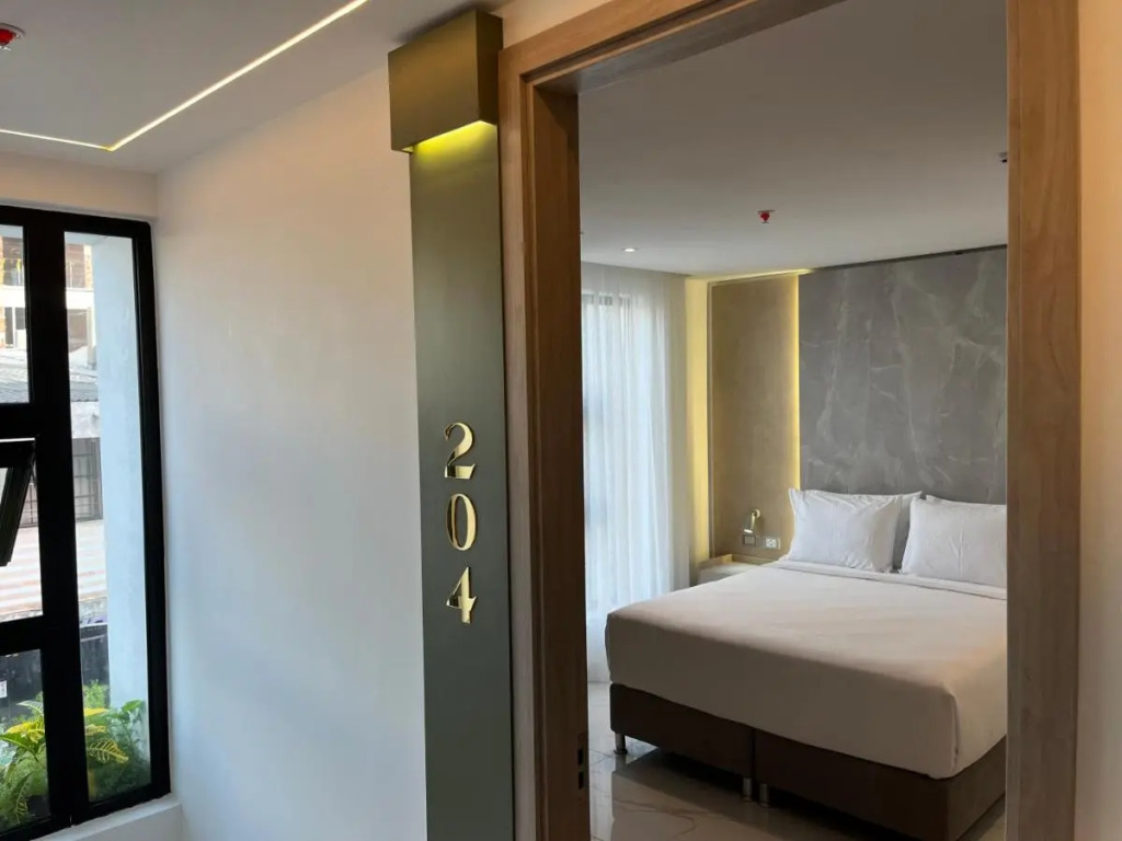 Delamar Hotel