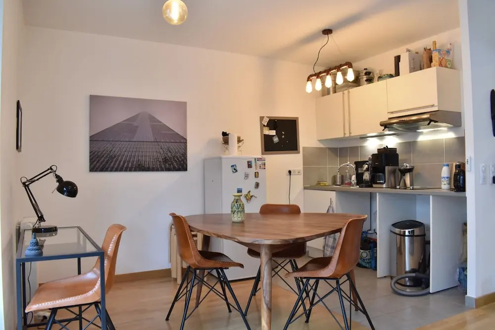 Charming Apartment in Gambetta, Ménilmontant