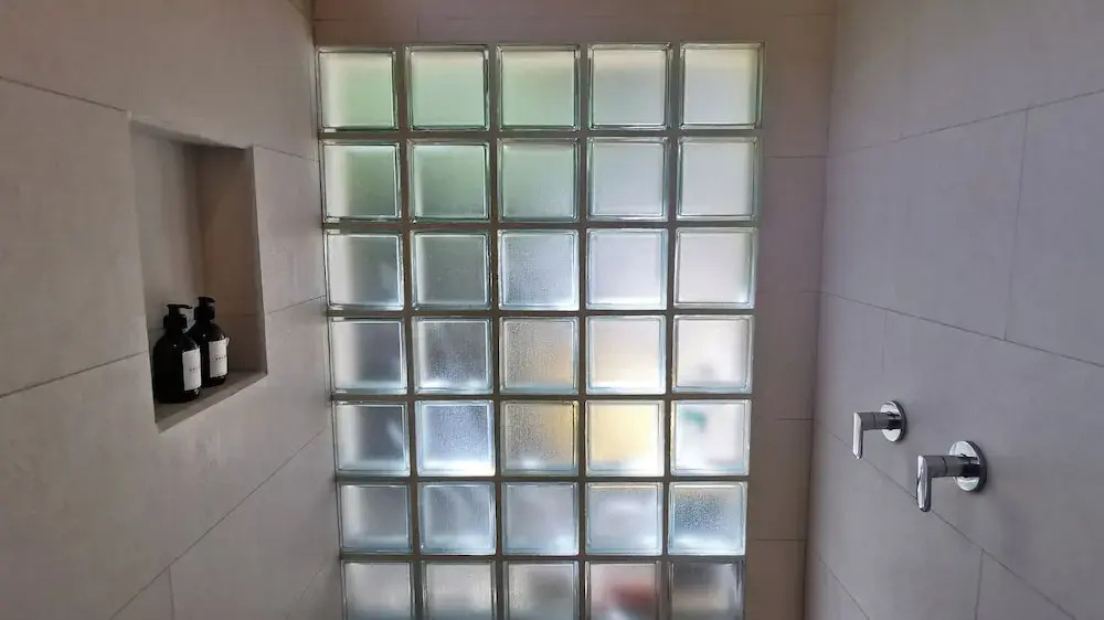 Lapislazuli House & Flats with shared Pool