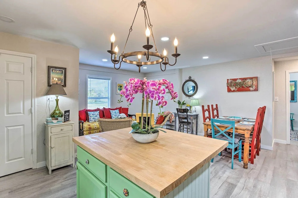 Walk to Cedar Creek Reservoir: Home w/ Fire Pit