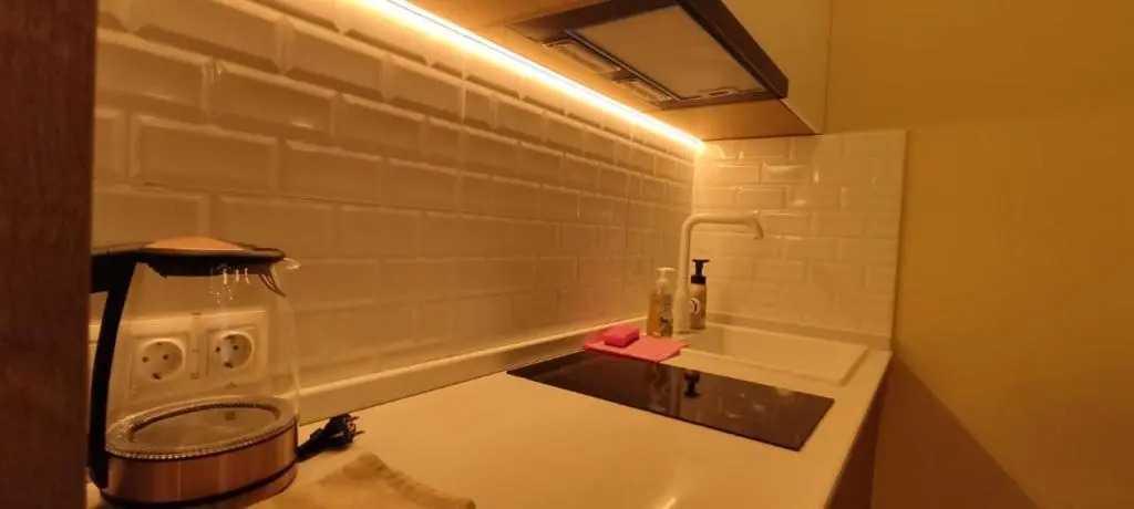 Evdo Apartments F4 Wooden Room