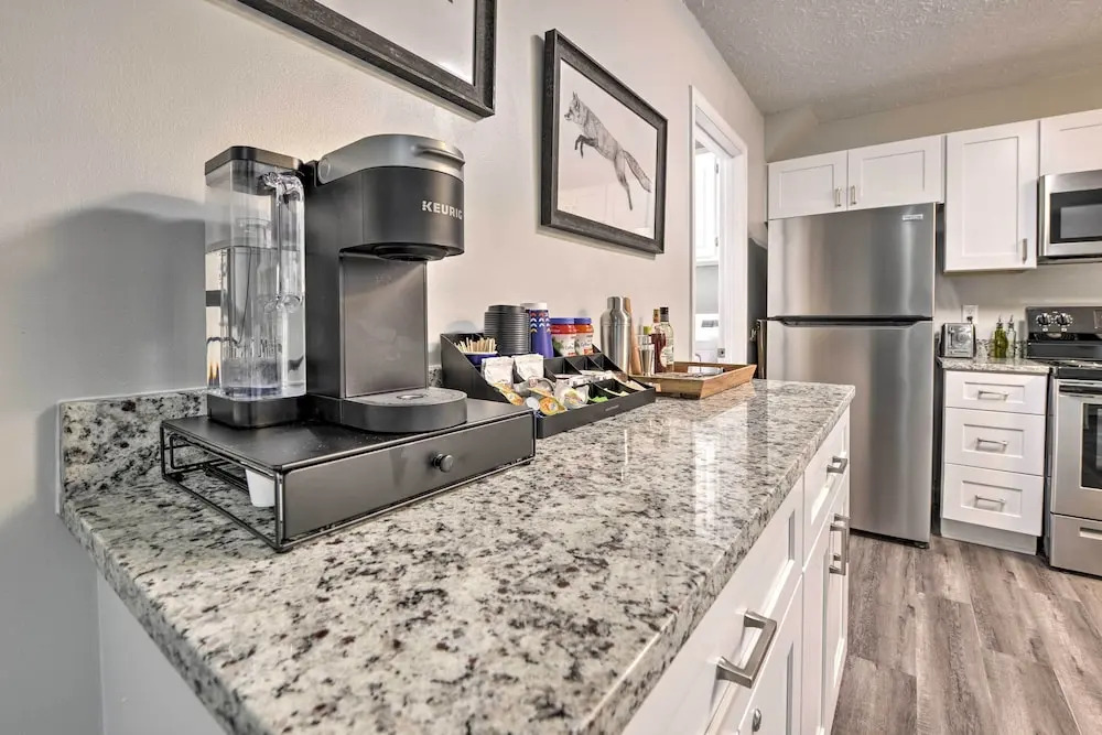 Charming Southern Pines Abode - Walk to Dtwn!