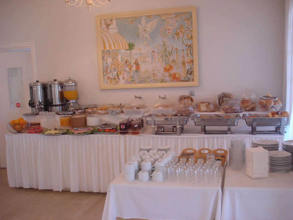 Balcony Boutique Hotel