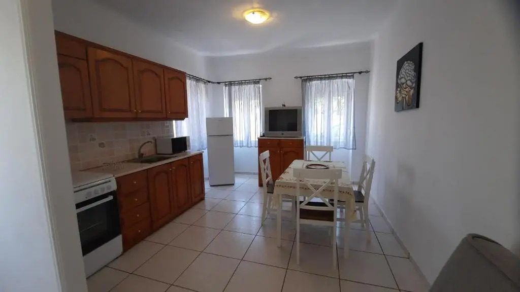 Aegina house1