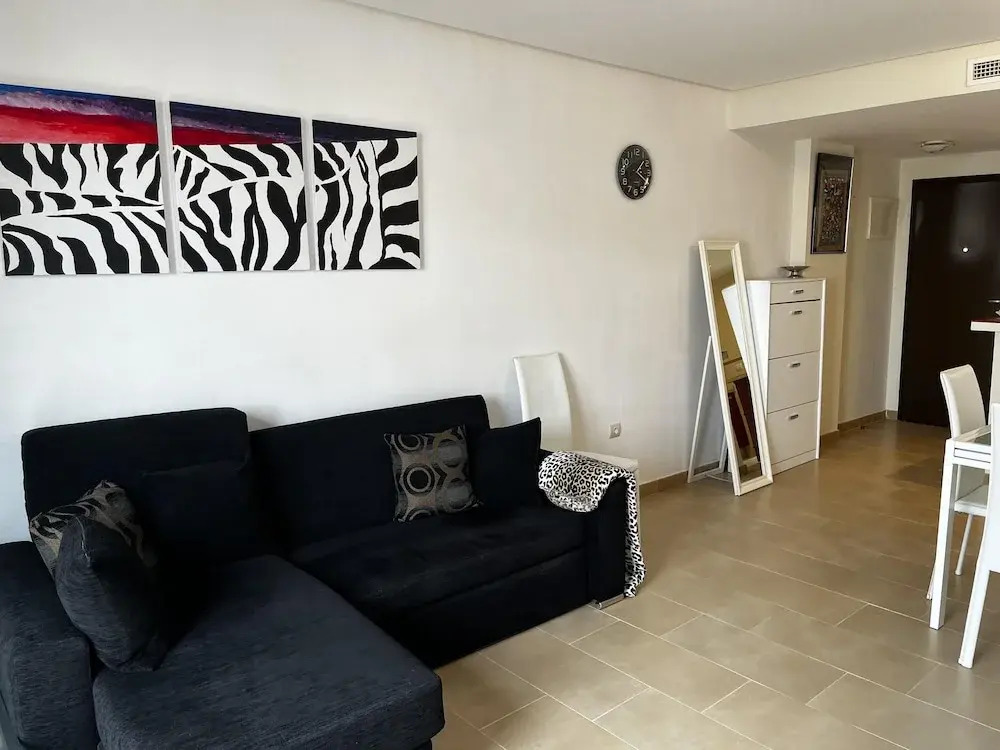 2 Room, Sleeps 4, Parking, 4 Pools, Sea 1st Line