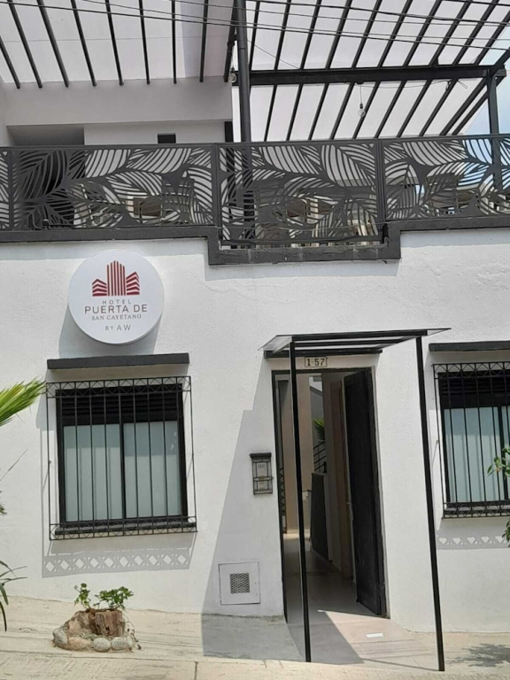 Hotel Puerta de San Cayetano