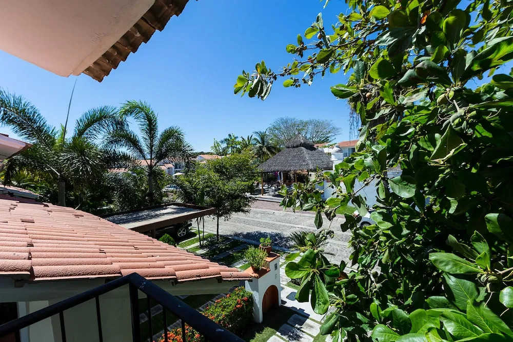 Casa Paloma by Kivoya