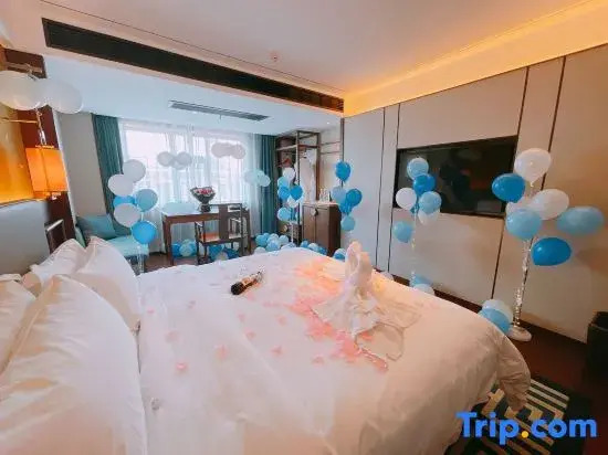 TILL BRIGHT HOTEL (Yiyang Heshan District Pedestrian Street Branch)