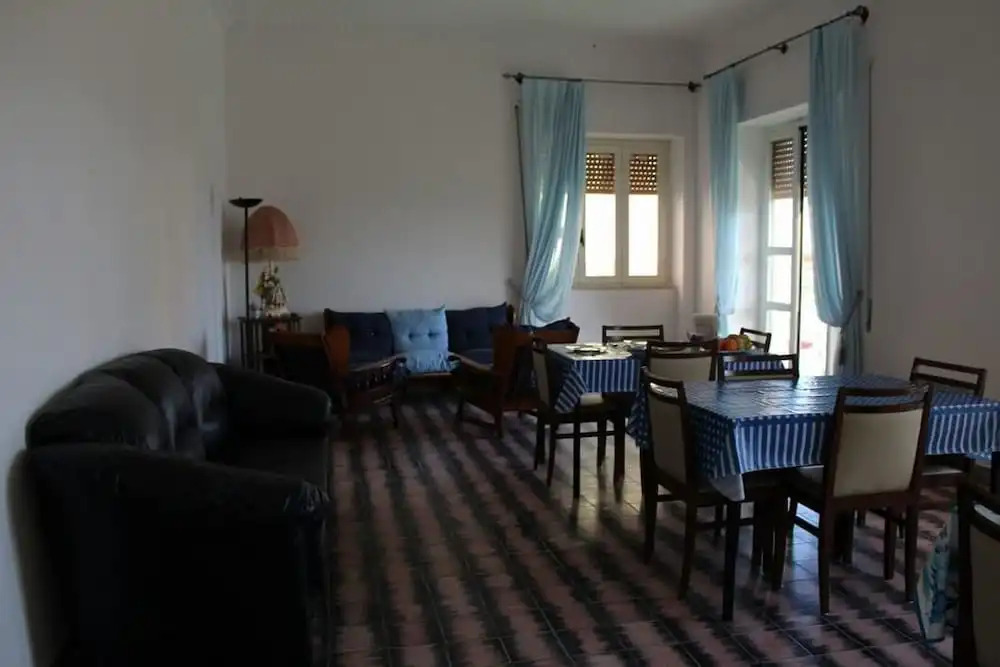 Villa Maria