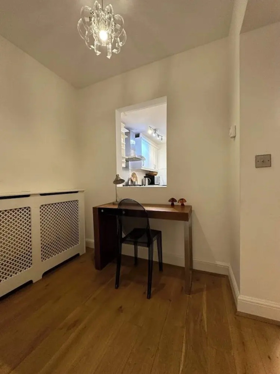 Victorian Charm Maisonette