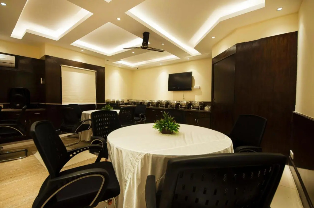 The Oakland plaza - Nehru Place by Orion Hotels