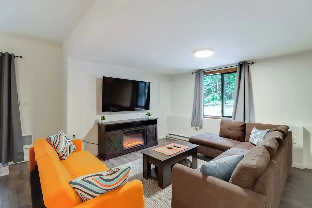 1 Mi to Lake, Golf & Ski Access: The Hideout Home!