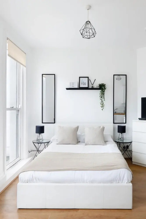 Bright Cosy Studio Perfect Base
