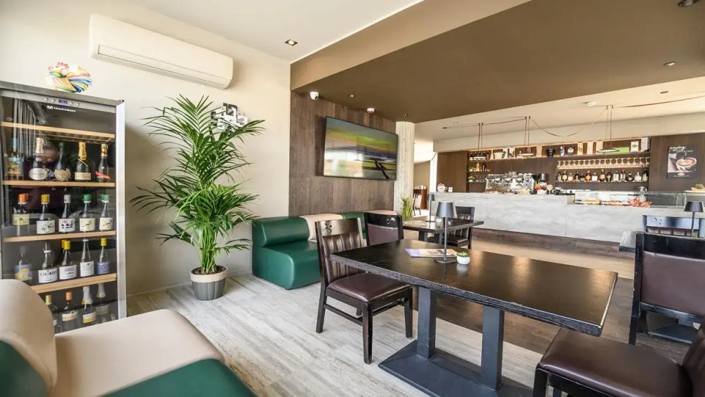 Baitan Hotel
