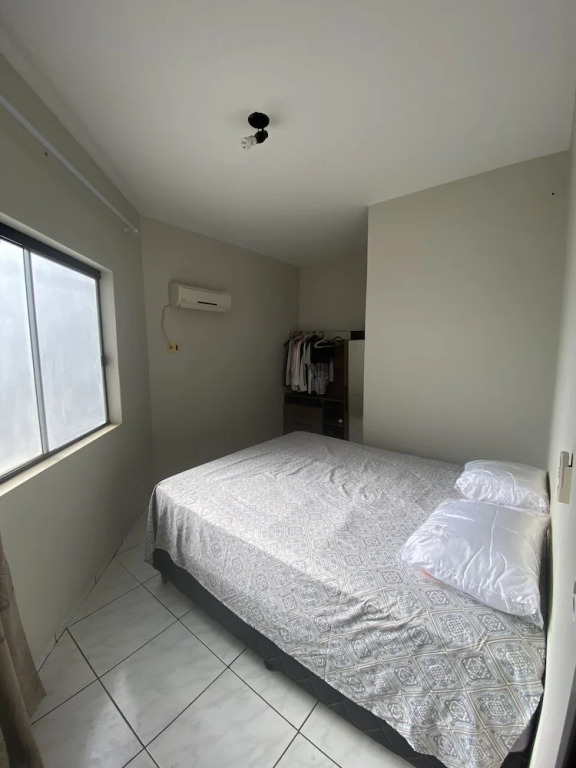 Sobrado - Px JK 5 quartos e 3 suites