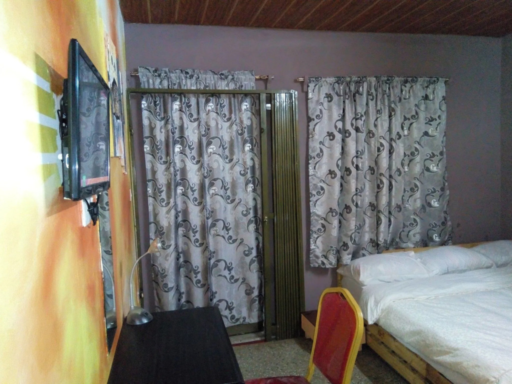 Feehis Place