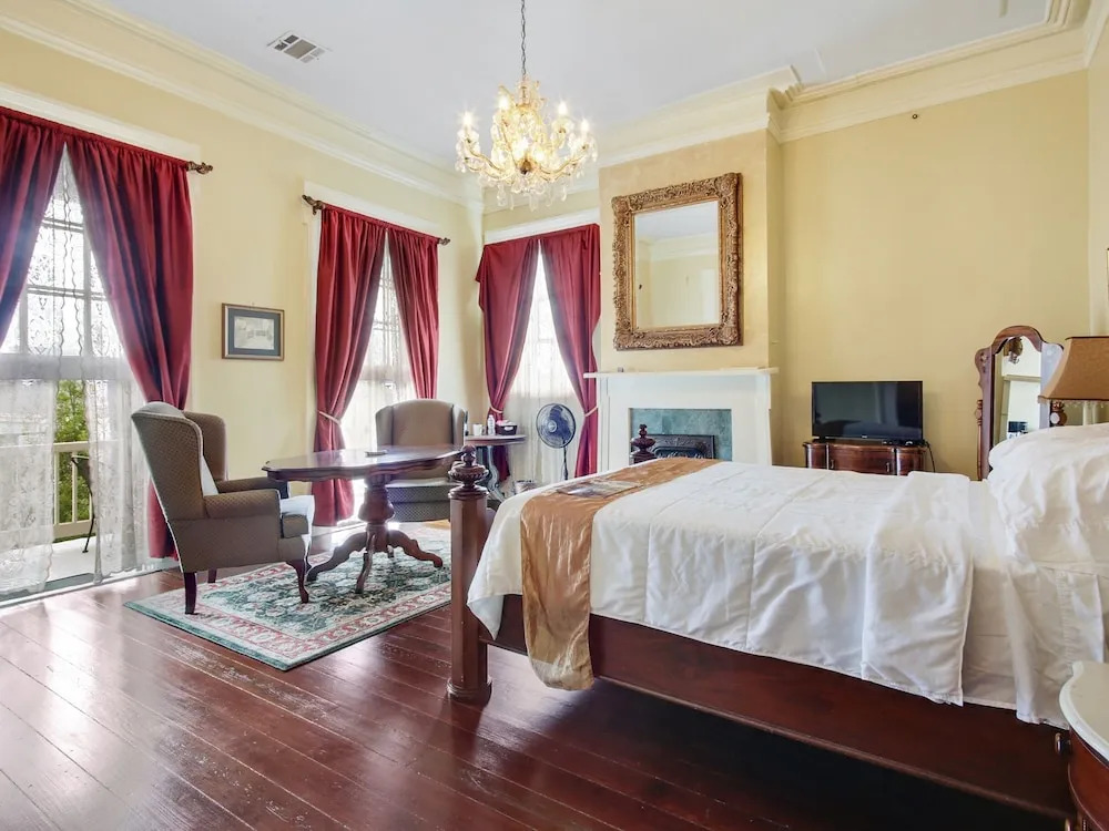 Marigny Manor House