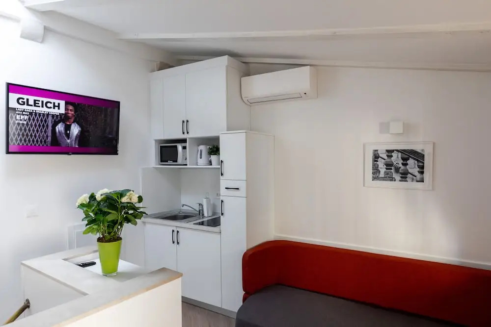Apartment & Rooms Palmotta