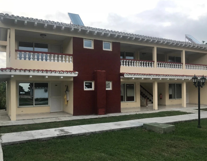 Villa Los Laureles