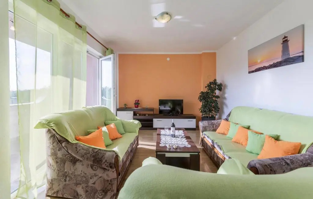 Apartment Matea