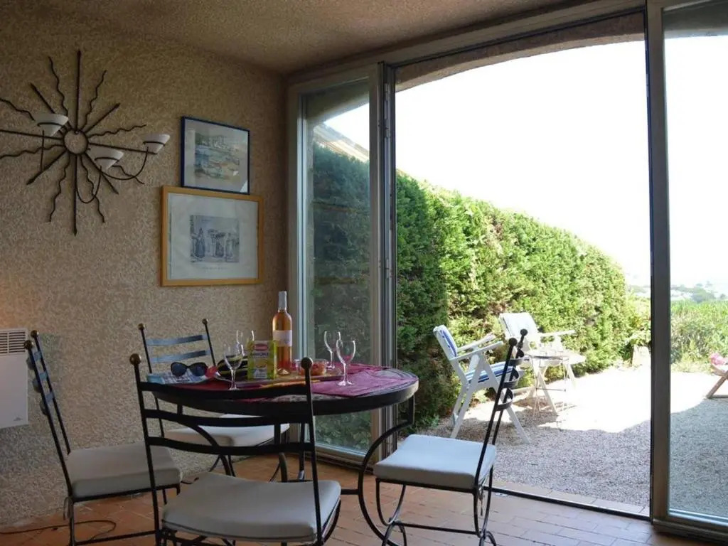 Appartement Sainte-Maxime, 2 pièces, 4 personnes - FR-1-226-317