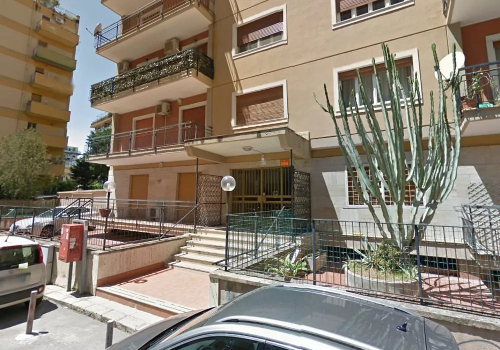 La Favorita - Ben collegato con laeroporto, la spiaggia di Mondello e il centro città