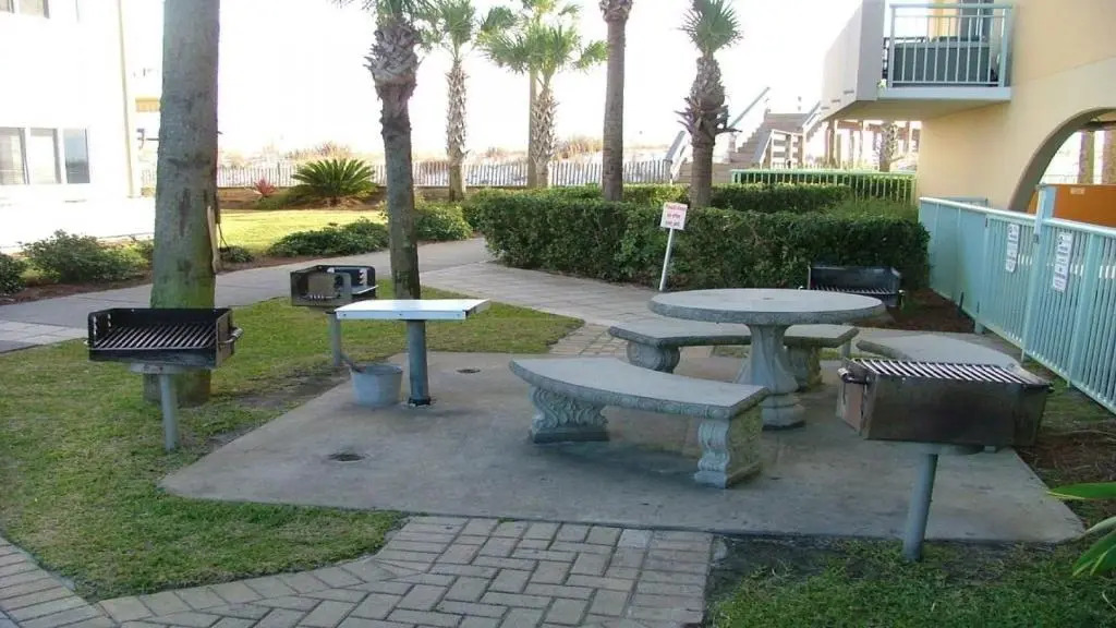 Pelican Isle RETREAT