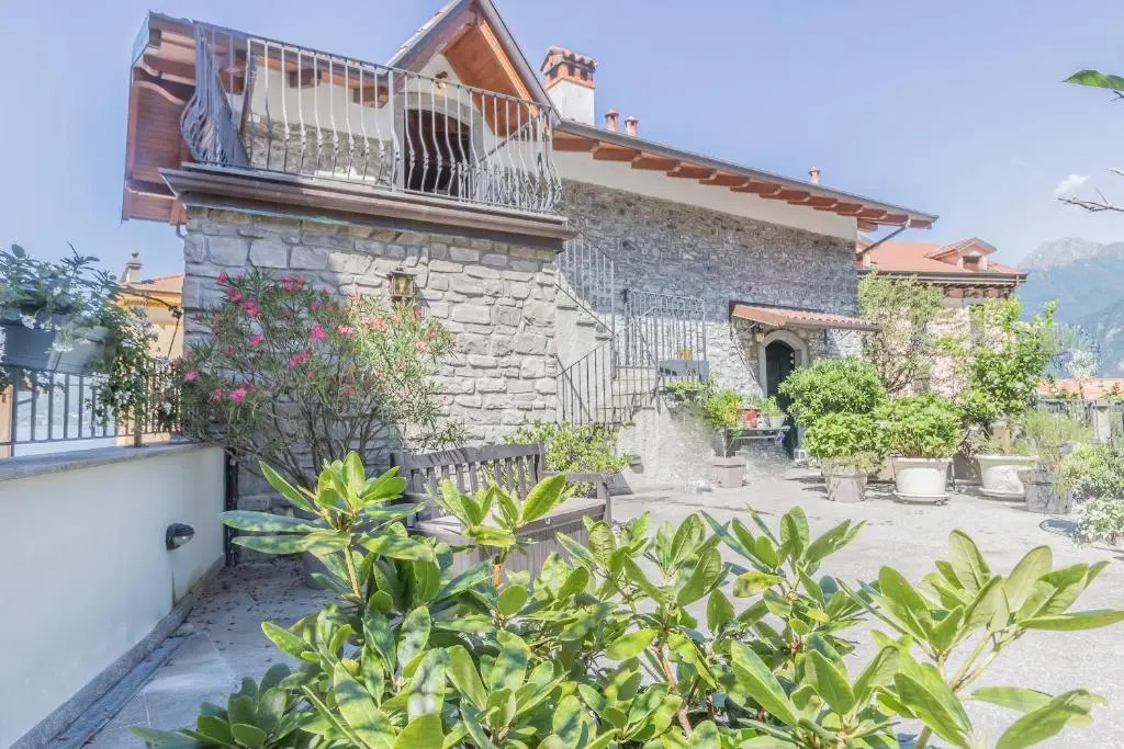 Casa Del Tiglio in Varenna