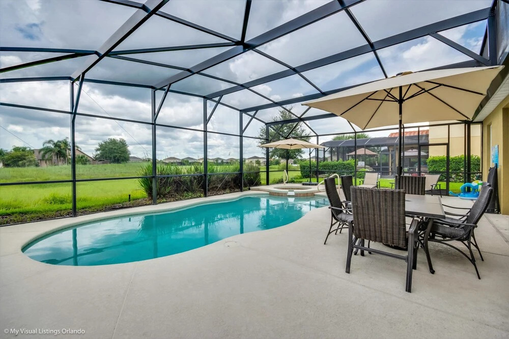 Solterra - 4167 Oaktree Drive