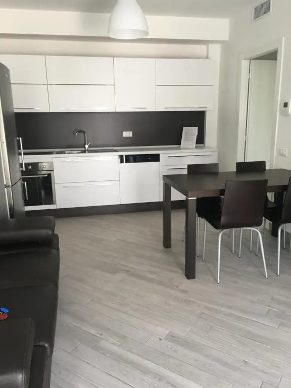 Home Hotel