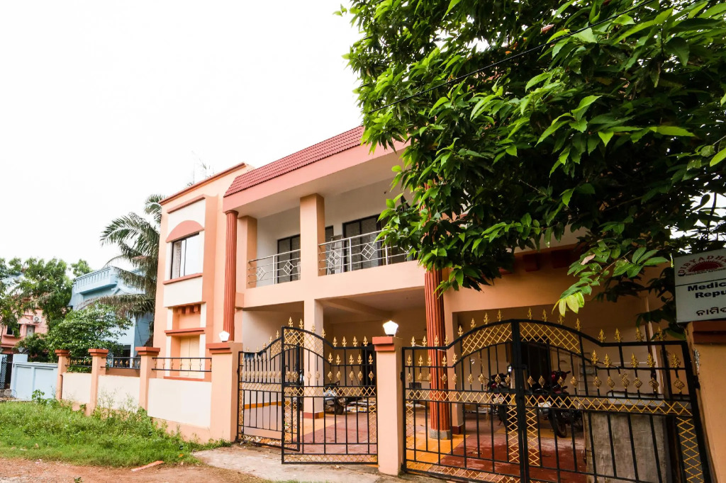 OYO HOME 81551 Pleasant stay near Airport