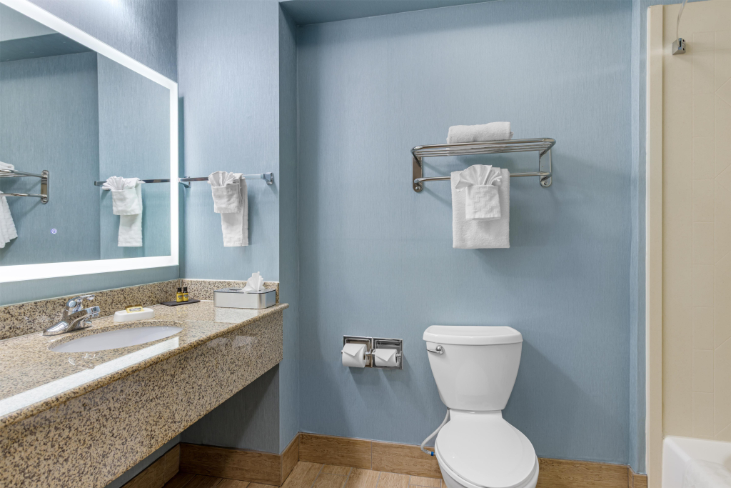 Best Western Plus Wasco Inn & Suites