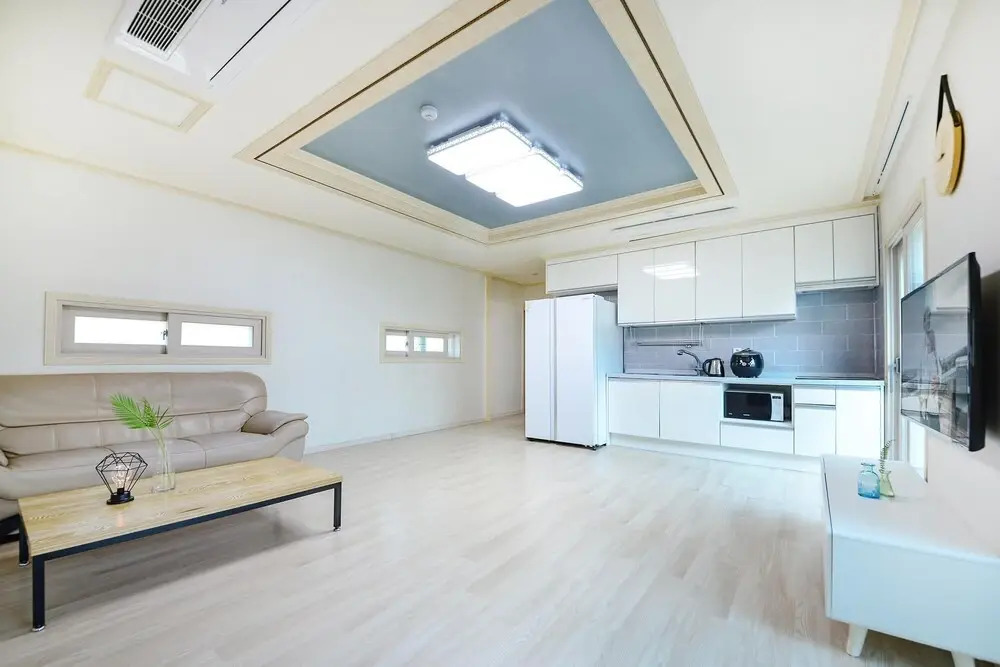 Gyeongju Oceanville Pension