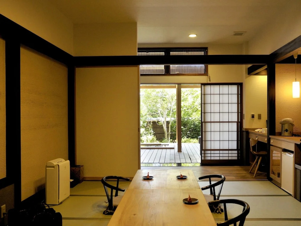 Gora Hanaougi-Sounkaku