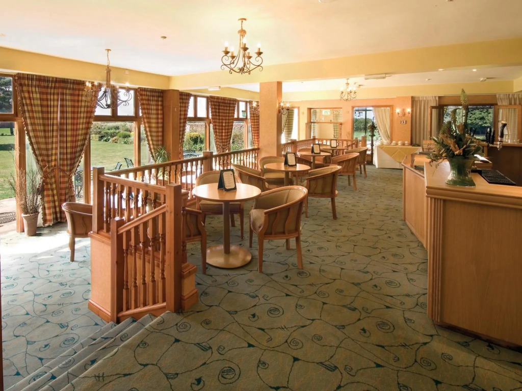 Knights Hill Hotel & Spa