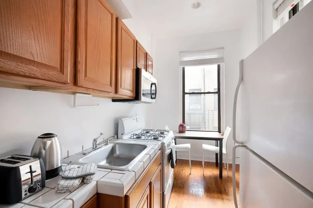 Bright and Comfy Studio in NYC