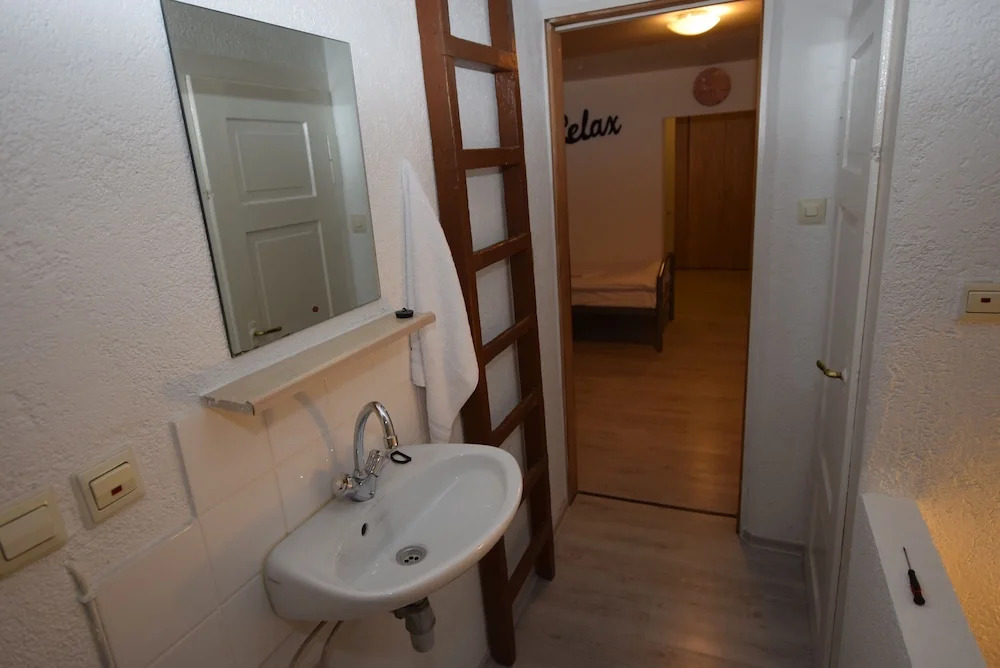 AB Apartment 65