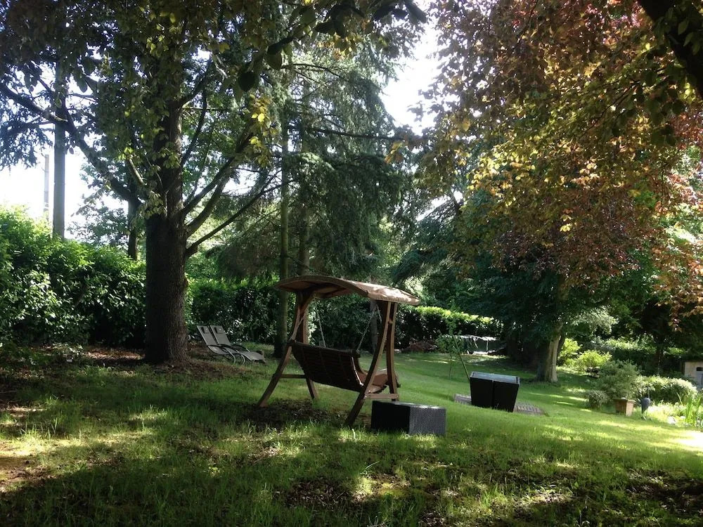 Les chaumières du pays dauge