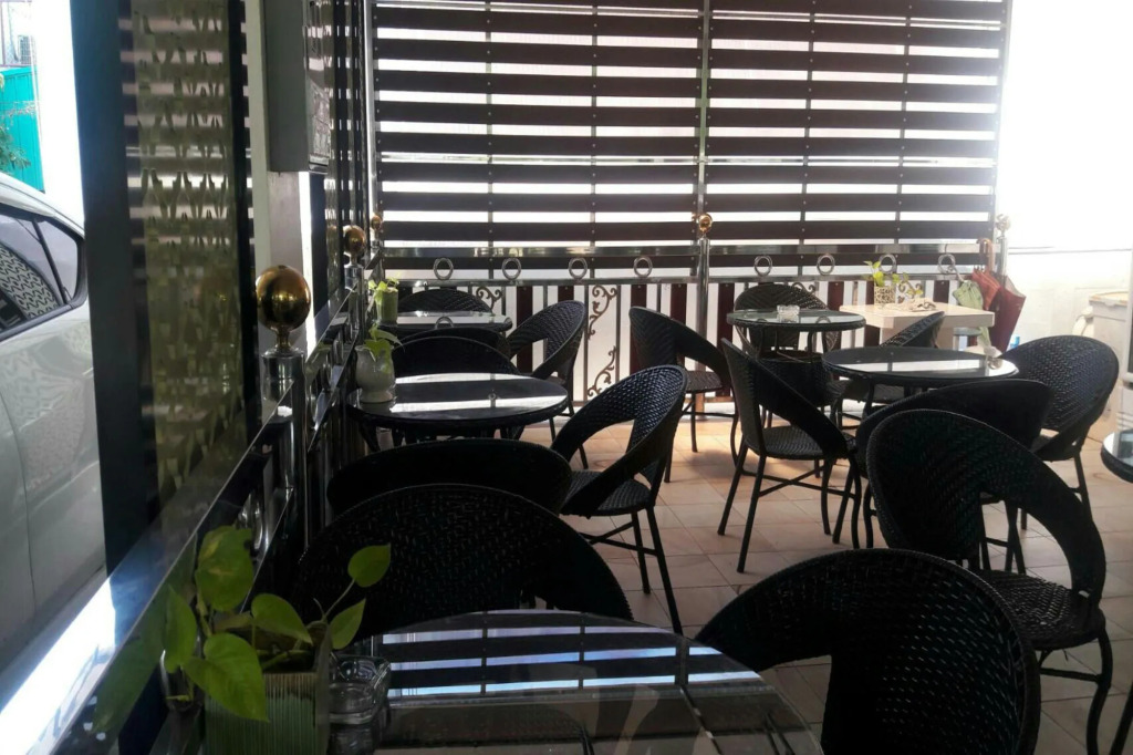 V Place Residence