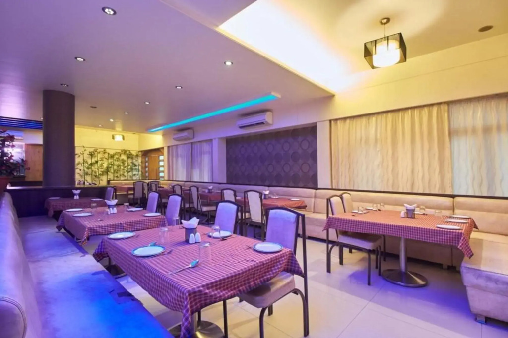 Hotel Rajtara