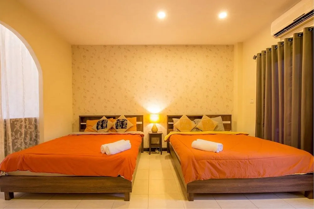 Baan Big Family Pool Villa