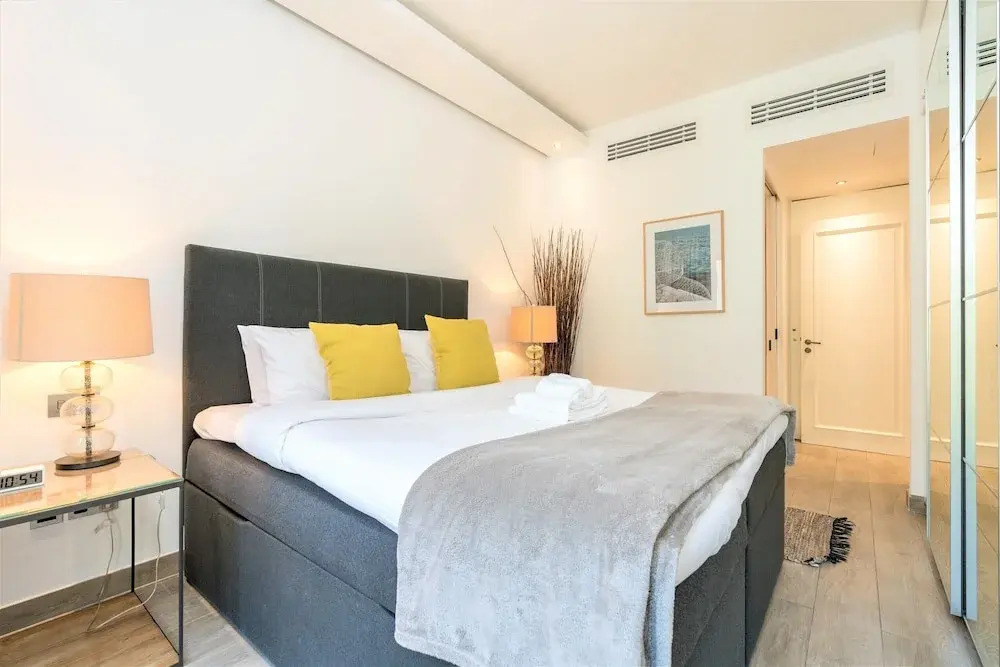 Stunning 2bedroom in Dubai Downtown