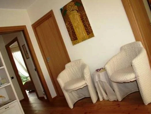 Alisee Bed  Breakfast