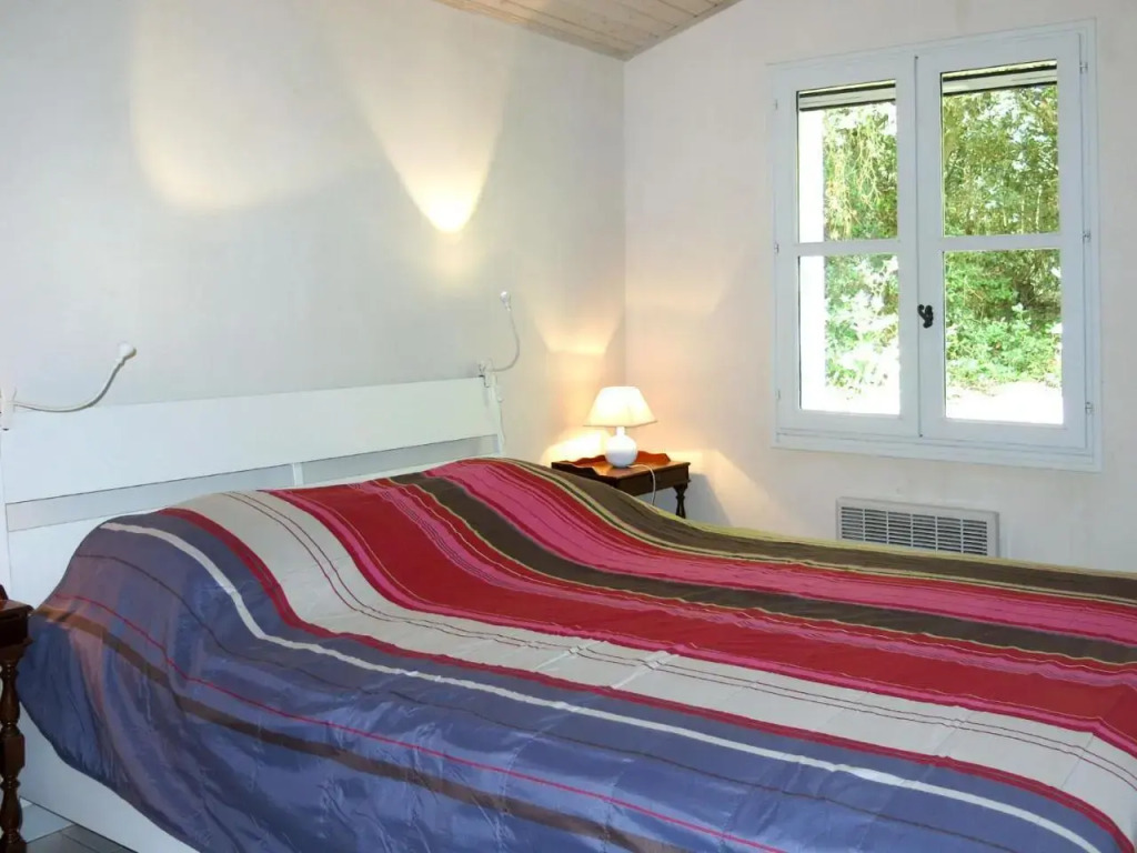 Holiday Home Les Brisans - TSM518
