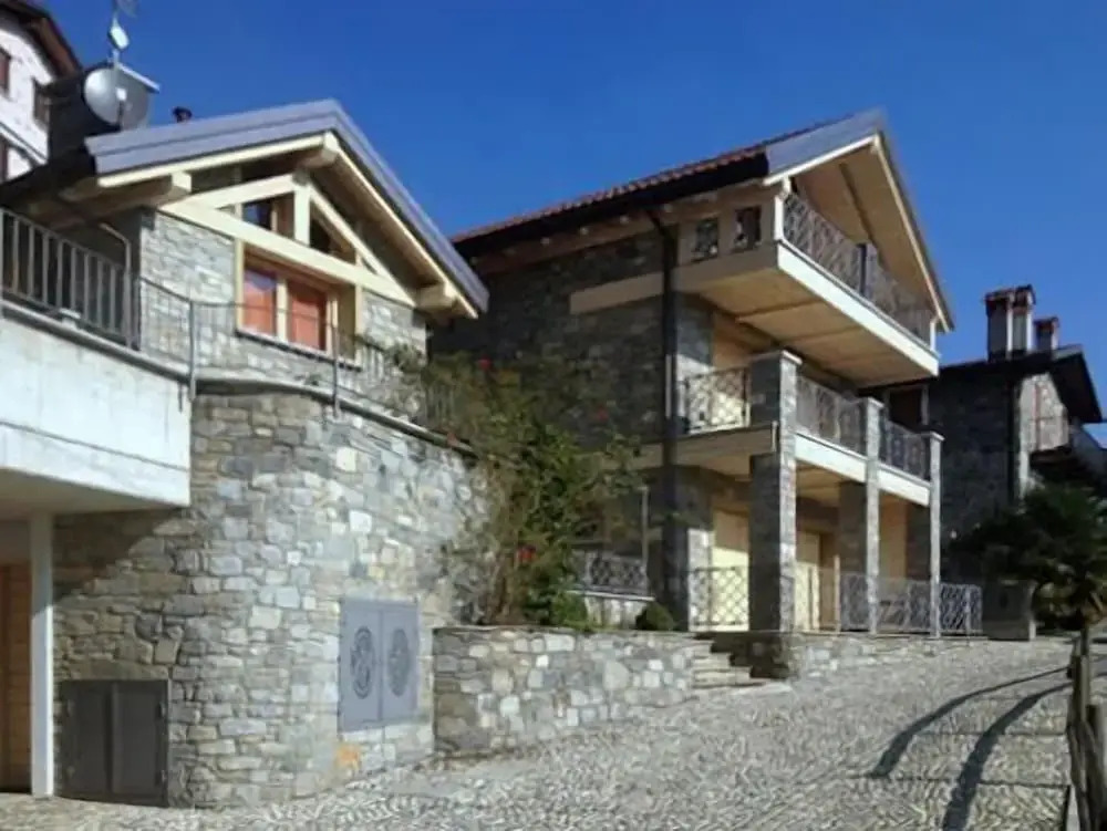Residence Giglio Gravedona