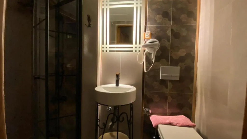 BABIL ANTIQUE HOTEL