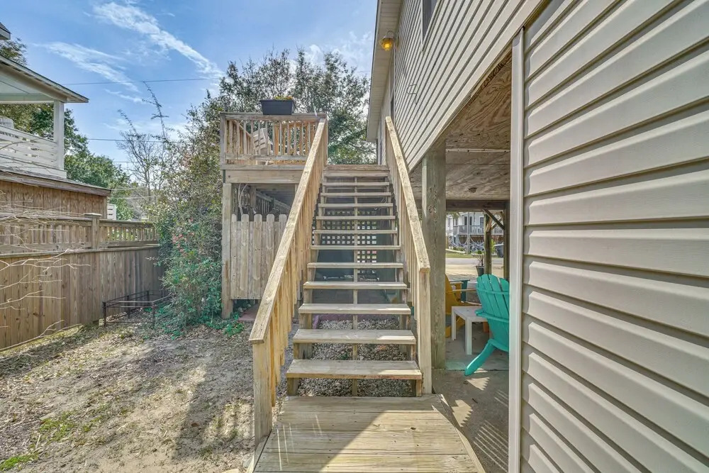 Walk to Beach & Boat Ramp: Home w/ Outdoor Area